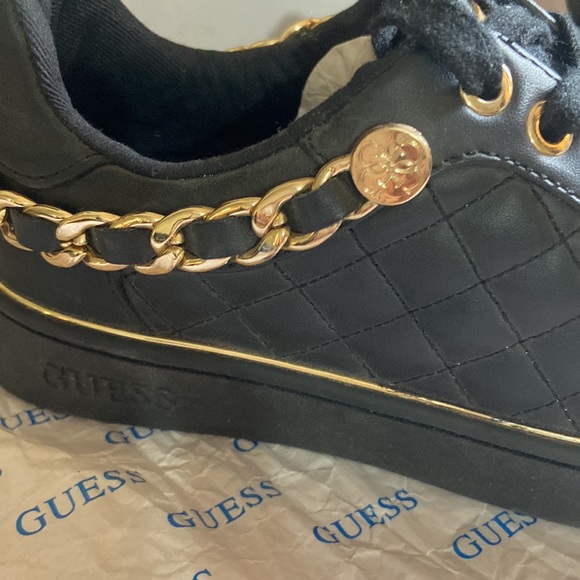 GUESS EMBELLISHED SNEAKERS - Picture 7 of 12